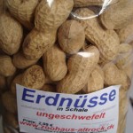 ungeröstete Erdnüsse ungeröstete Erdnüsse